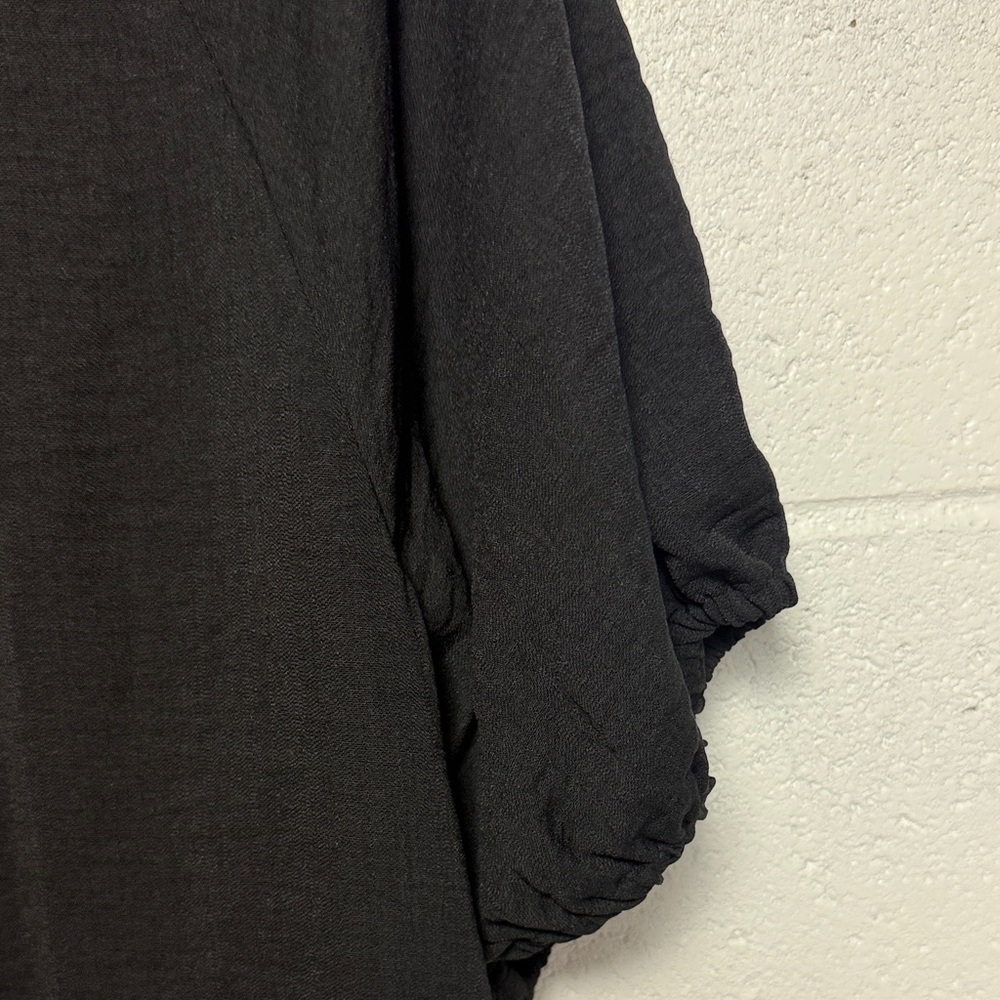 CeCe Elegant Black Blouse - Picture 6 of 9